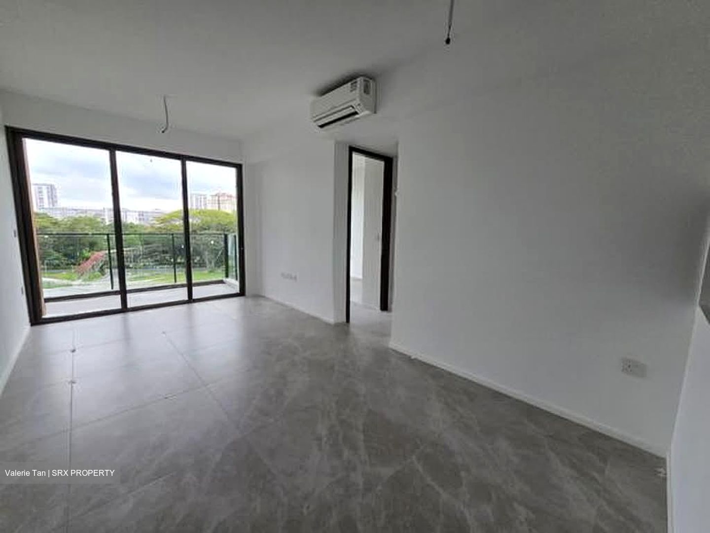 Amo Residence (D20), Apartment #576835421